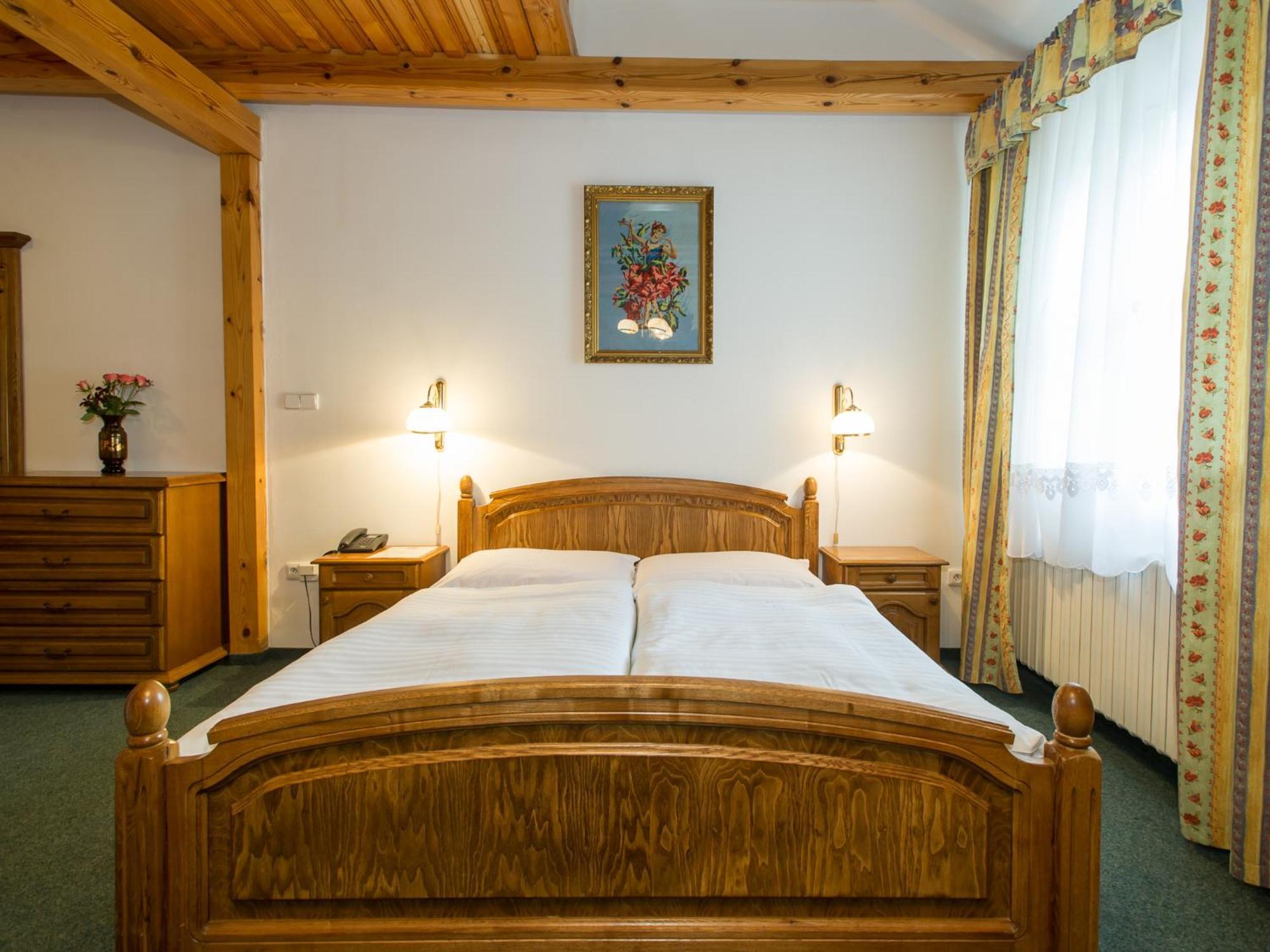 Hotel Sumava Vyšší Brod Rum bild