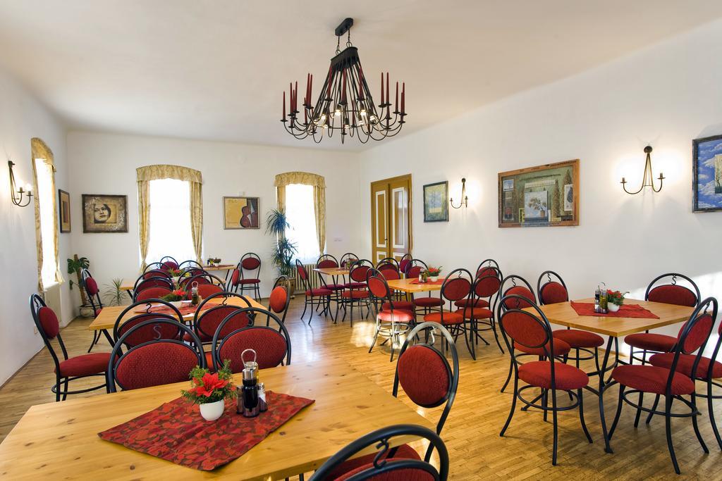 Hotel Sumava Vyšší Brod Exteriör bild